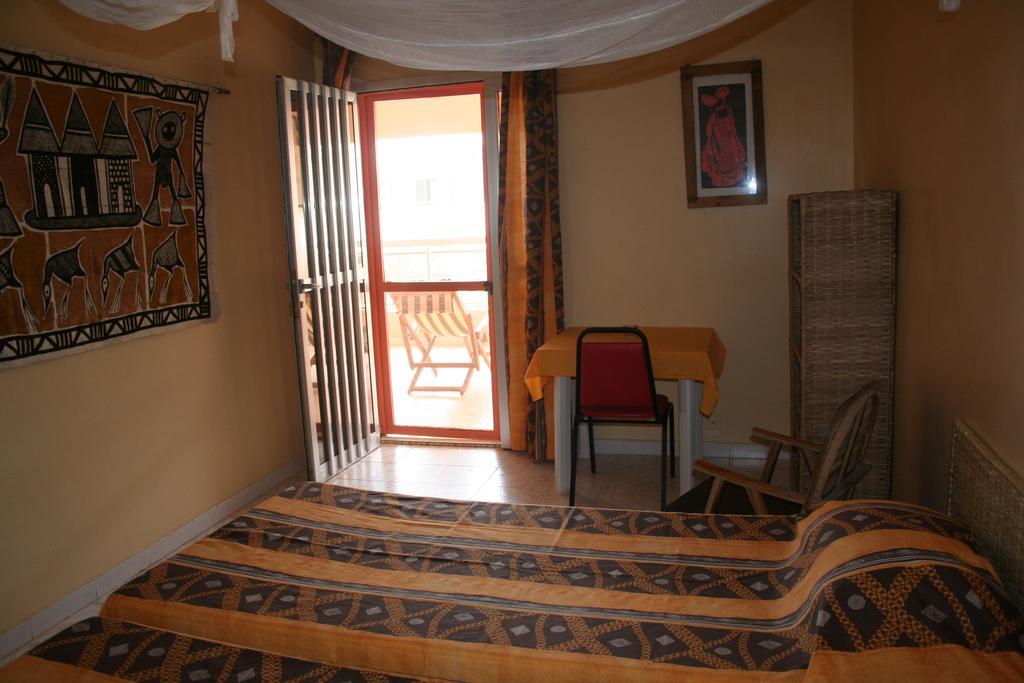Auberge Keur Diame Dakar Bagian luar foto