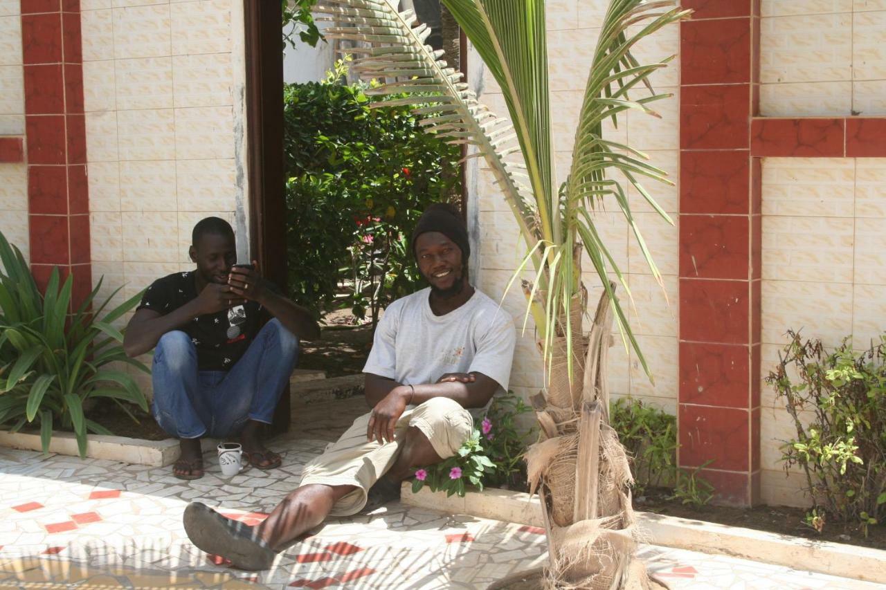 Auberge Keur Diame Dakar Bagian luar foto